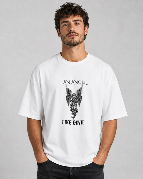 An Angel Like Devil Baskılı Oversize Tişört